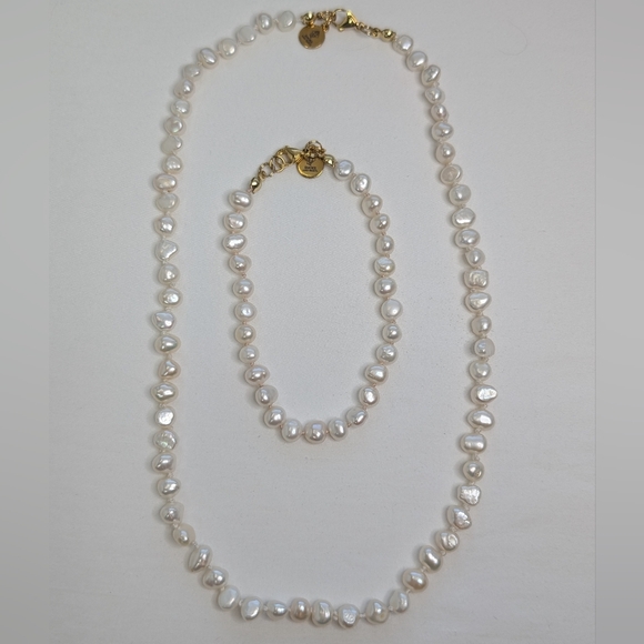 New Hand Knotted Pearl Necklace & Bracelet Artisan Set - F006 - Picture 2 of 8